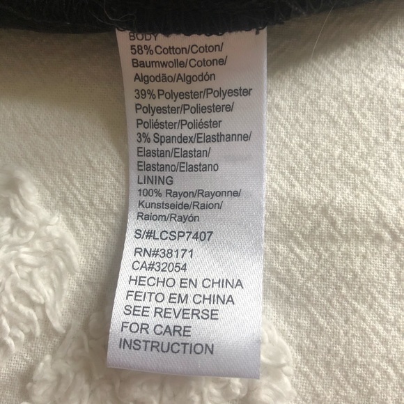 UO hi-waist brocade shorts - Picture 9 of 9